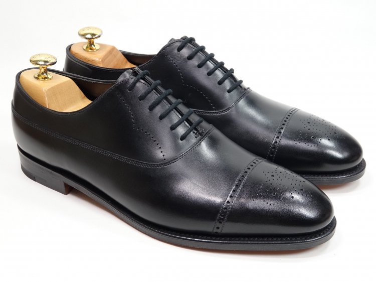 559 / 0820 お得‼ 試着程度 ジョンロブ LAZENBY ブラック カーフ？ 7E ＃7000 リジェクト品 - SHOESAHOLIC  シューホリック 公式 | 高級中古靴専門の通販と買取ストア