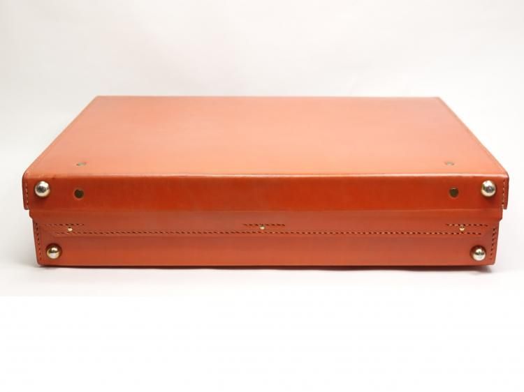 340 / 0812 使用数回 スウェインアドニーブリッグ アタッシュケース