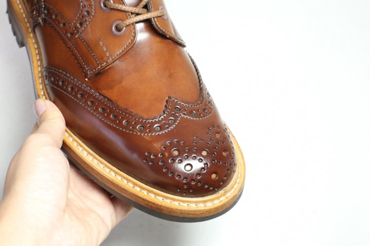 488ほぼ新品トリッカーズ Tricker'sコードバンブーツツリー付き