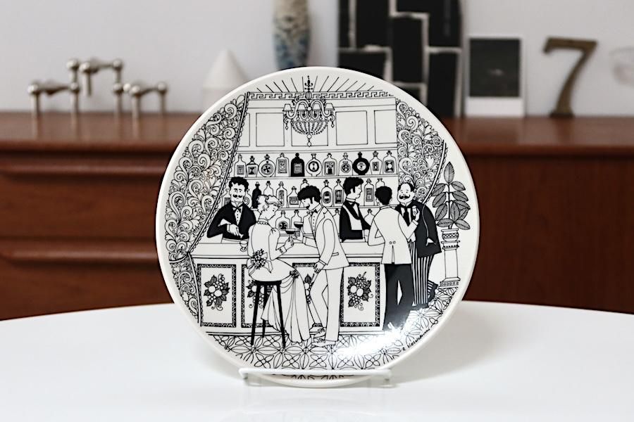 ヘルシンキホテル 1983年 バーテンダー ウォールプレート アラビア