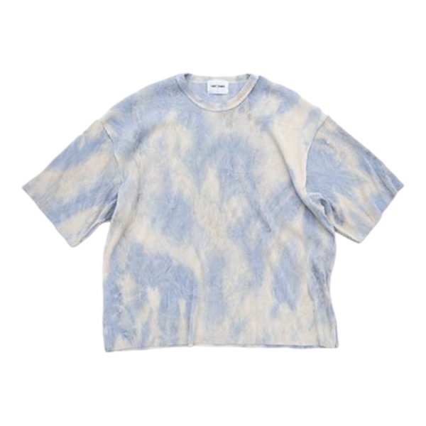 <img class='new_mark_img1' src='https://img.shop-pro.jp/img/new/icons1.gif' style='border:none;display:inline;margin:0px;padding:0px;width:auto;' />FAKIE STANCE ե White Blue TEE