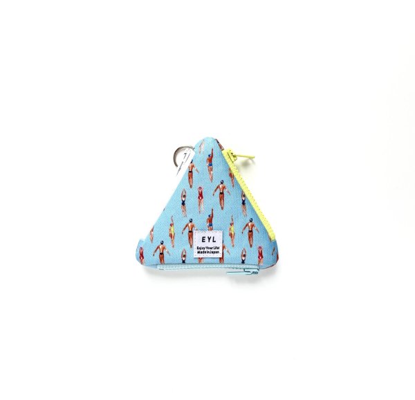 <img class='new_mark_img1' src='https://img.shop-pro.jp/img/new/icons1.gif' style='border:none;display:inline;margin:0px;padding:0px;width:auto;' />EYL (enjoy your life) triangle coin purse (swim)
