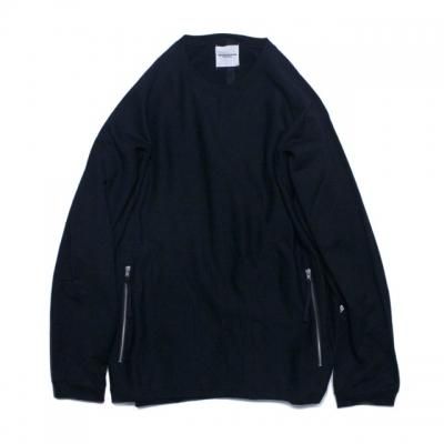 oversized crew neck raglan l/s sweat shirt.