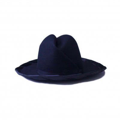 S.J hat. (black.)
