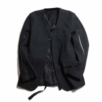 collarless jacket. (black.)<img class='new_mark_img2' src='https://img.shop-pro.jp/img/new/icons8.gif' style='border:none;display:inline;margin:0px;padding:0px;width:auto;' />
