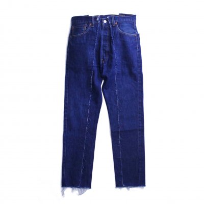 SLIM FLARE JEANS (BLUE/M)<img class='new_mark_img2' src='https://img.shop-pro.jp/img/new/icons8.gif' style='border:none;display:inline;margin:0px;padding:0px;width:auto;' />