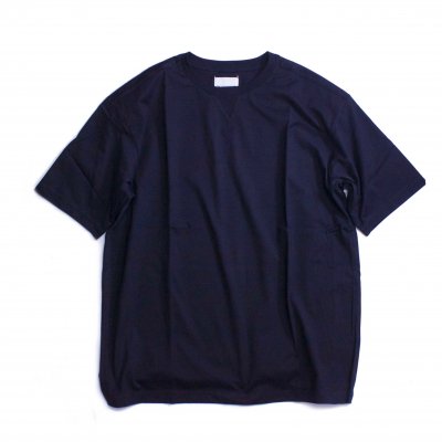 oversized crew neck s/s tee. (black.)<img class='new_mark_img2' src='https://img.shop-pro.jp/img/new/icons8.gif' style='border:none;display:inline;margin:0px;padding:0px;width:auto;' />