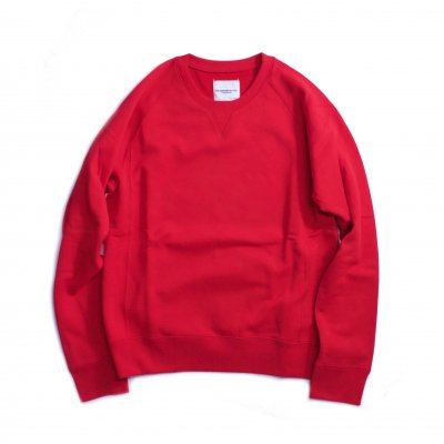 crew neck sweatshirt. (red.)<img class='new_mark_img2' src='https://img.shop-pro.jp/img/new/icons8.gif' style='border:none;display:inline;margin:0px;padding:0px;width:auto;' />