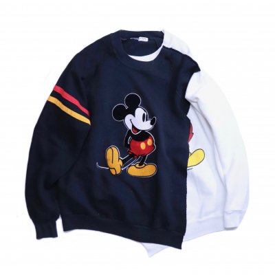 CROSS SWEAT (MICKEY)<img class='new_mark_img2' src='https://img.shop-pro.jp/img/new/icons8.gif' style='border:none;display:inline;margin:0px;padding:0px;width:auto;' />