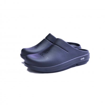 signature clogs. (black.)<img class='new_mark_img2' src='https://img.shop-pro.jp/img/new/icons8.gif' style='border:none;display:inline;margin:0px;padding:0px;width:auto;' />