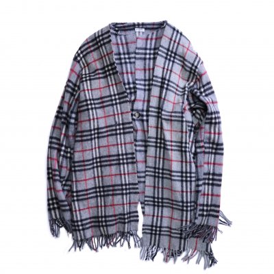 SCARF CARDIGAN BURBERRY (A)<img class='new_mark_img2' src='https://img.shop-pro.jp/img/new/icons8.gif' style='border:none;display:inline;margin:0px;padding:0px;width:auto;' />
