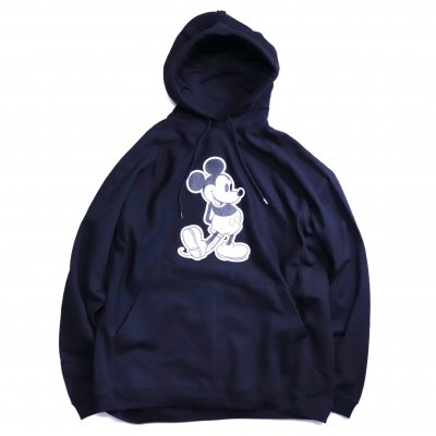 oversized Mickey Mouse pullover hoodie. (black.monotone.)