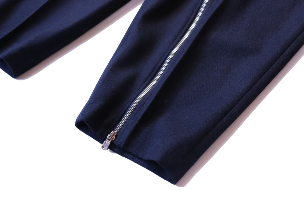 sp.0002b reverse cropped baggy zipper pant.(black.) - circus e ...