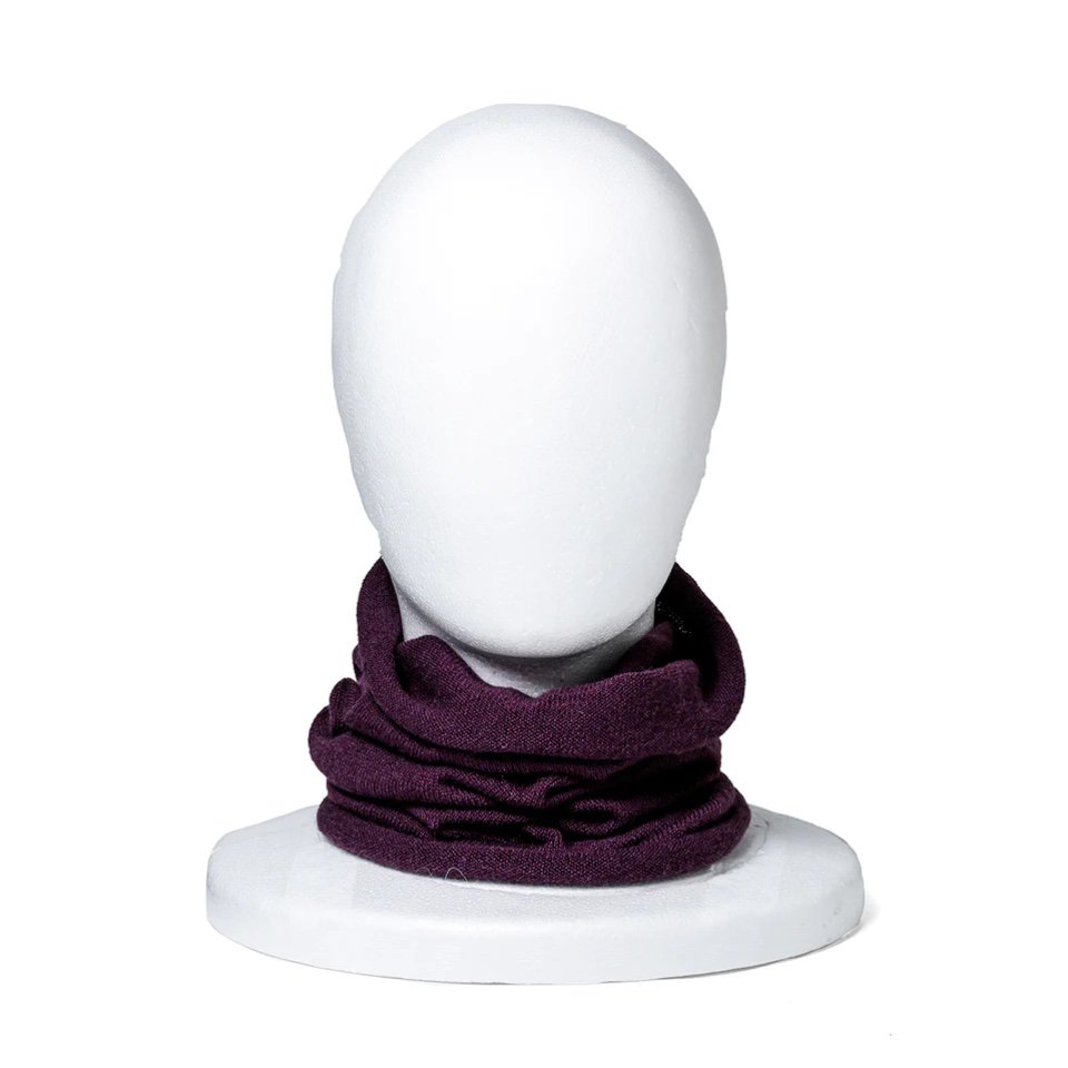 sk.0015b cashmere silk neck warmer. (purple.)