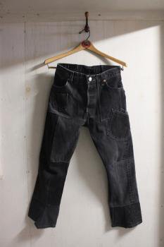 the jean. -color.black. 46.(S.)-