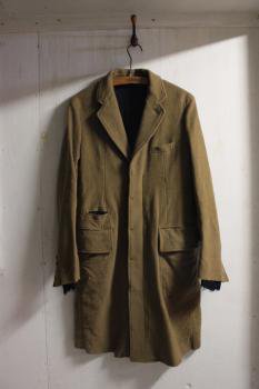 chesterfield coat. -camel.-