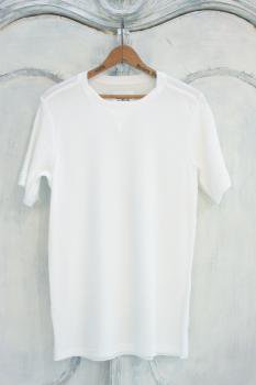 s/s tee. color. -white.-