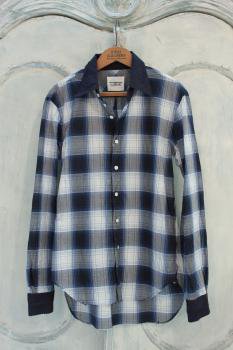 pin or not collar shirt. navy. (ombre plaid.)