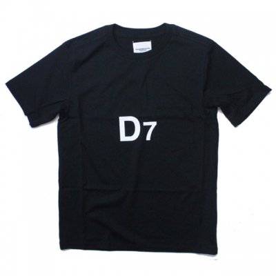 D7. -black.-