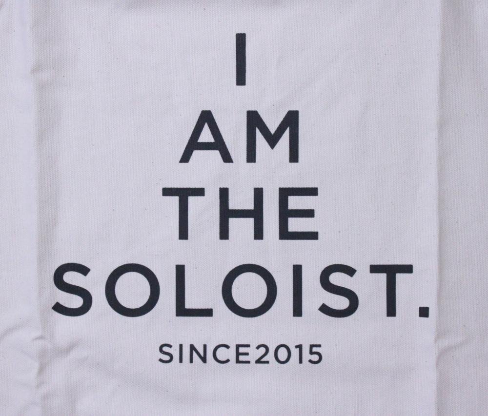 I AM THE SOLOIST. - circus e-boutique