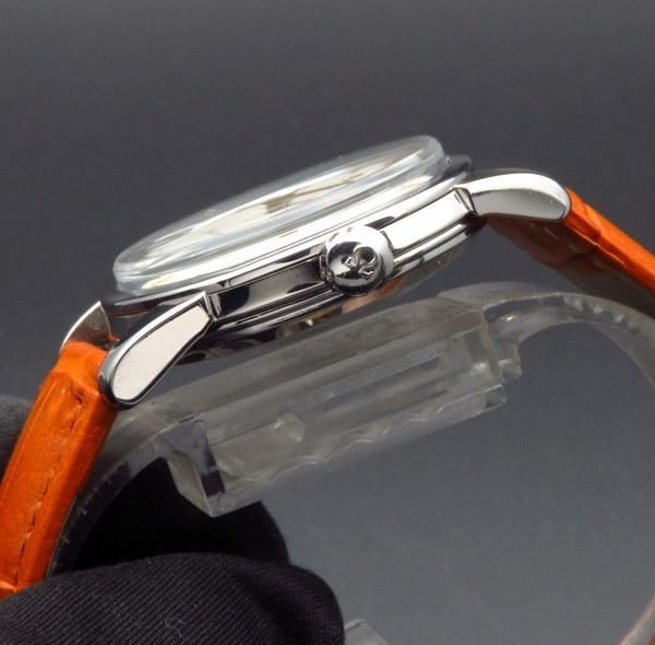 OMEGA アンティーク腕時計☆更に値下げしました オメガ アンティーク腕時計 継承される激動の時代・銀無垢