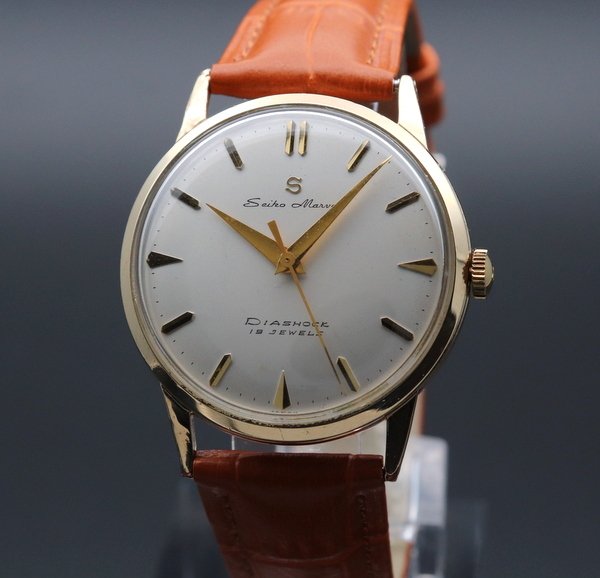 ベルト新品セイコーマーベル１９石アンティーク手巻き時計
