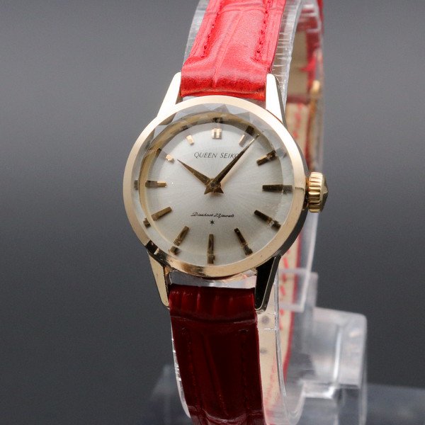 腕時計❁ QUEEN SEIKO  カットガラス 手巻き 腕時計
