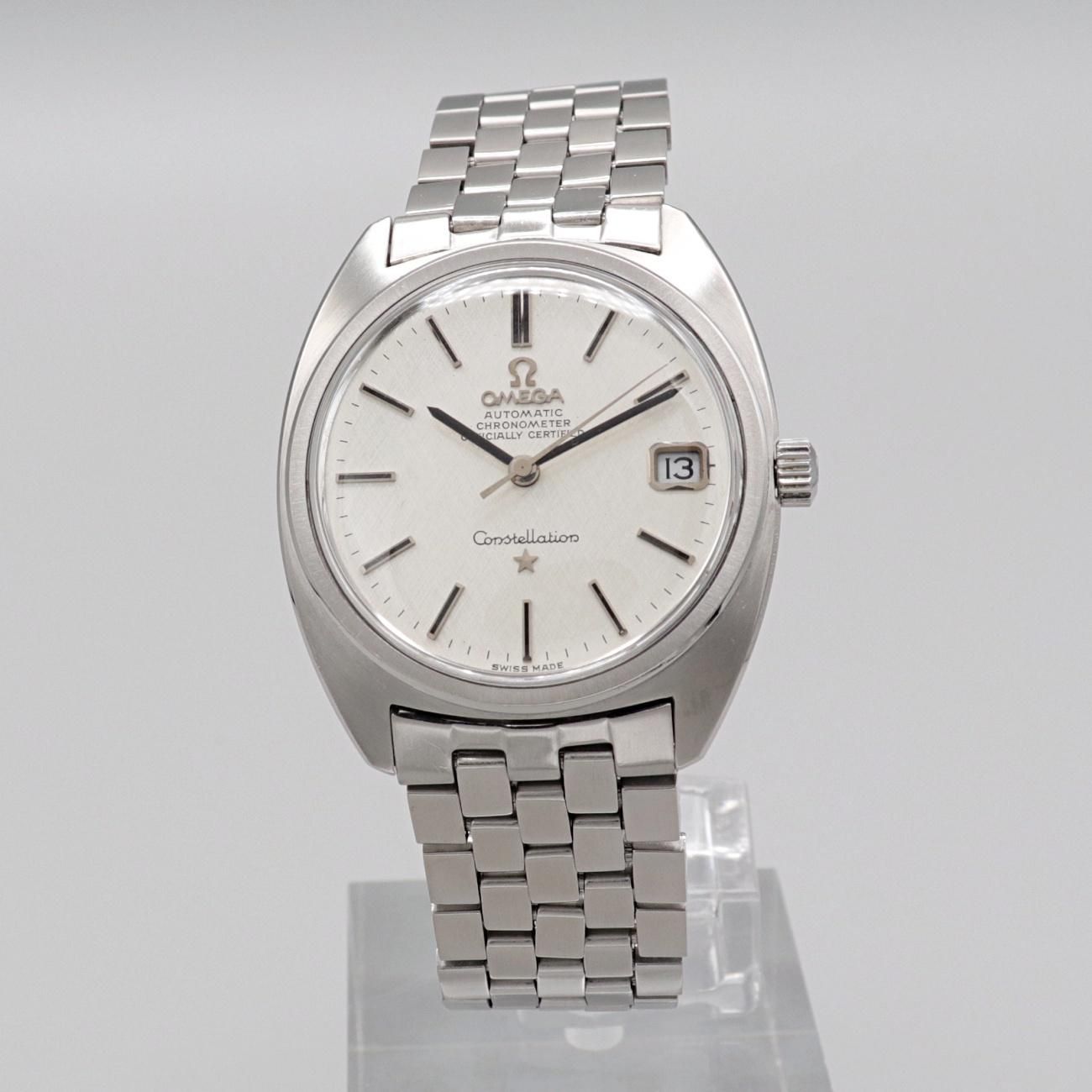 OMEGA 風防 オメガ スピードマスターなどの現役モデルにも採用される