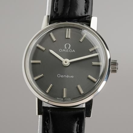 OMEGA オメガ アンティーク 腕時計 手巻き 稼働品 1915年製 楽天市場】オメガ アンティーク（腕時計）の通販