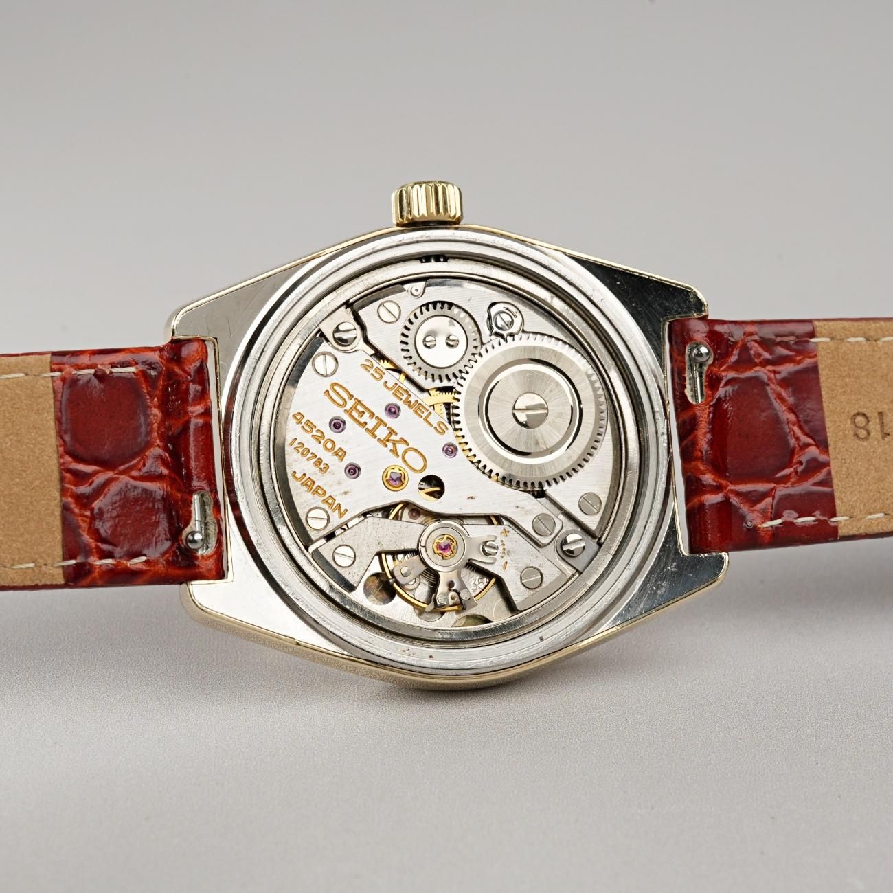 グランドセイコー　45GS　希少セイコースタイル　ノンデイト　美品 1970年製 グランド セイコー アンティーク 4520-8000 45GS 希少