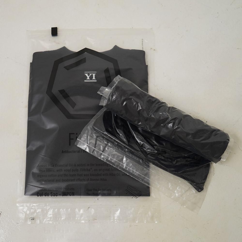YI 数量限定 モックネックTシャツ - Cul de Sac -JAPON