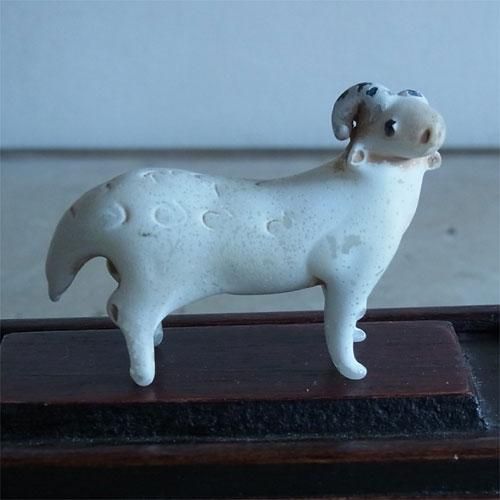 古代ガラス 】ヤギ出土品