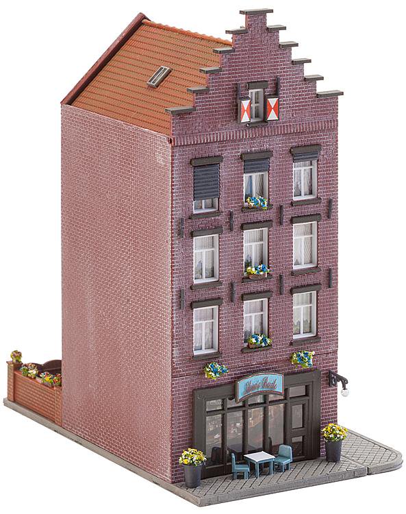 ファーラー(Faller) N Old town house 232334 | ミニチュア建物モデル 