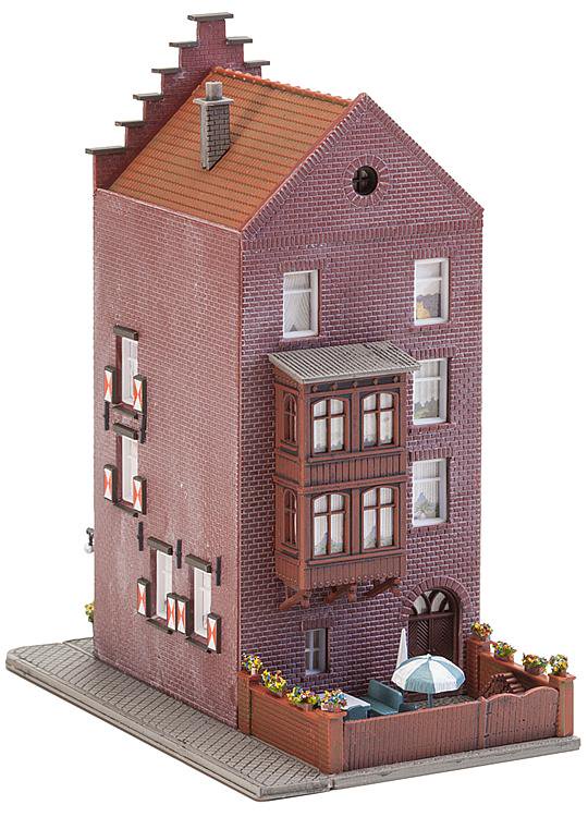 ファーラー(Faller) N Old town house 232334 | ミニチュア建物モデル