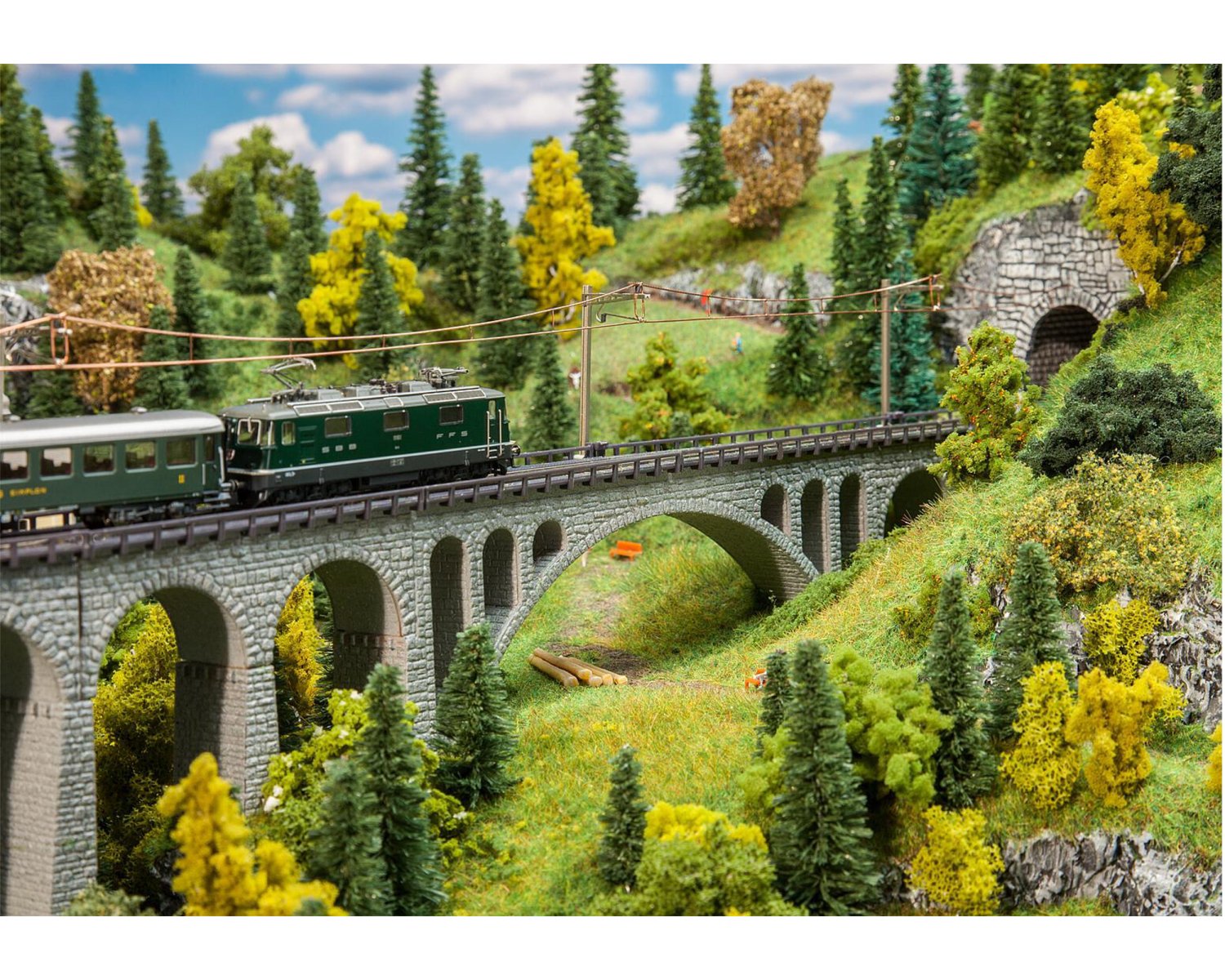 ファーラー(Faller) N Val Tuoi Viaduct-set 222597 | 在庫有り