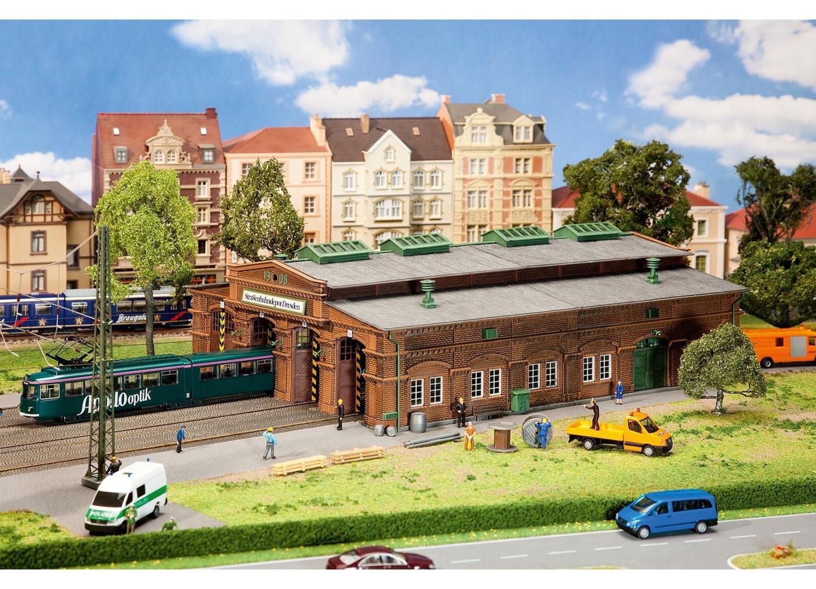 ファーラー(Faller) HO ドレスデン 路面電車車庫 191823 | 予約