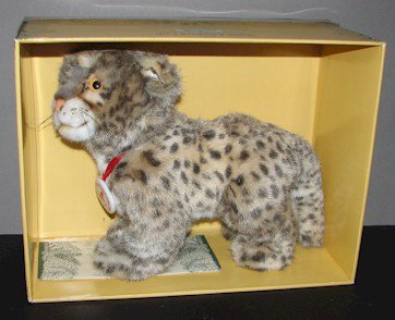 シュタイフ【steiff】白ヒョウの赤ちゃん snow leopard 30cm EAN652066 