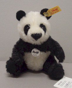 シュタイフ【steiff】赤ちゃんパンダのパミー 15cm EAN060182