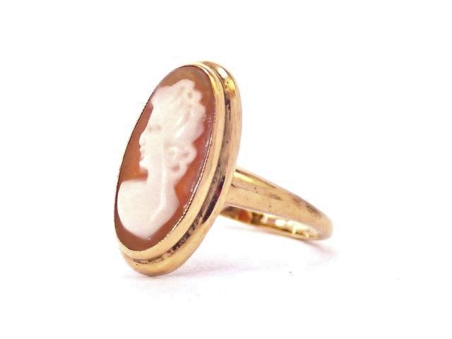 ヴィンテージカメオオーバル型10金無垢カーネリアン赤瑪瑙リング指輪 