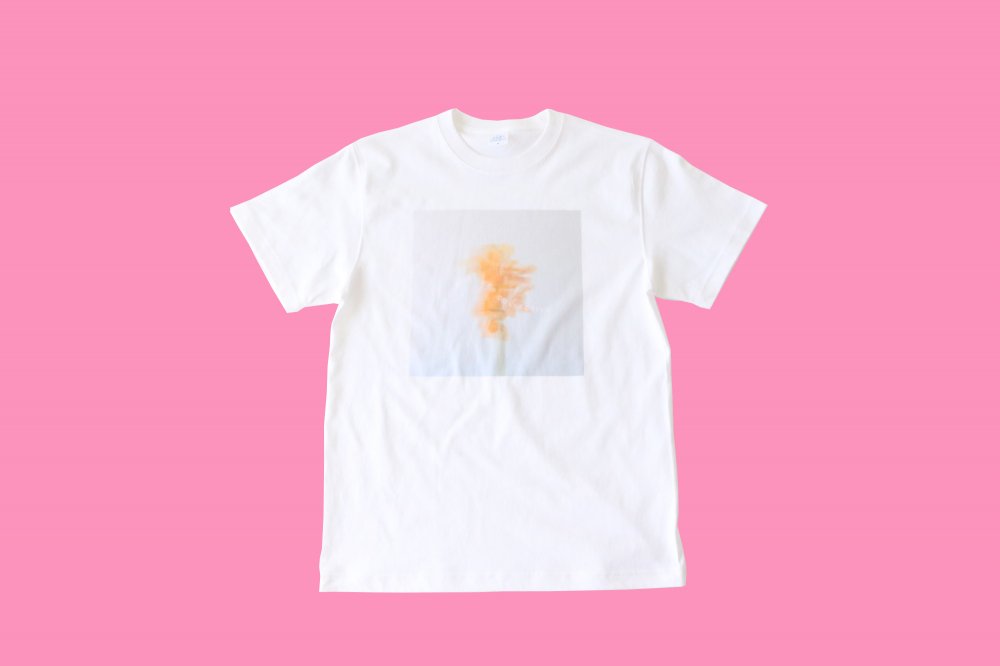 BEA FLOWER COLLECTIVE PHOTO T-SHIRT