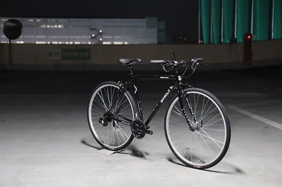 SURLY(サーリー) FLAT BAR CROSS CHECK(フラットバークロスチェック) オリジナル完成車 Black