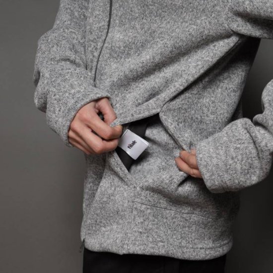 tilak(ティラック) POUTNIK Monk Zip Sweater(モンクジップセーター