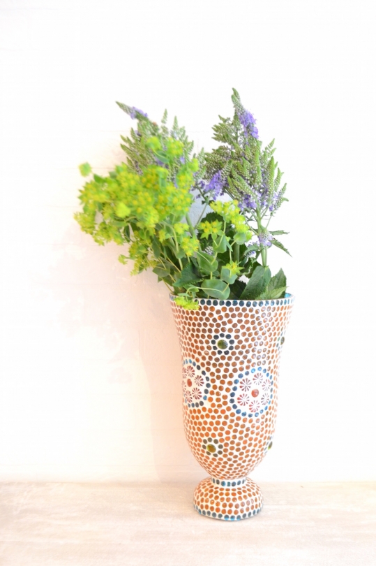 Two's tile motif vase