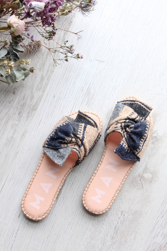 MANEBI flat sandals with bow
