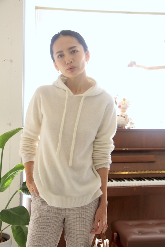 roberto collina cashmere knit hoodie -white-