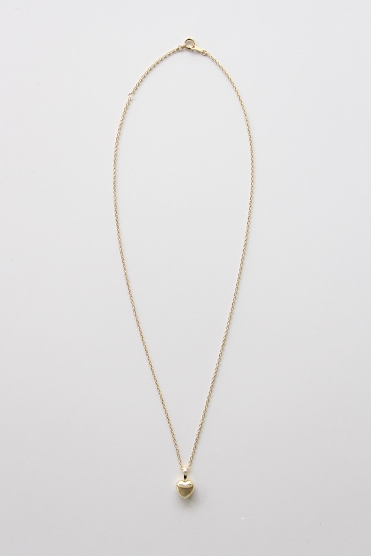 Carré Jewellery 10-karat Heart  Pendant with Diamond 