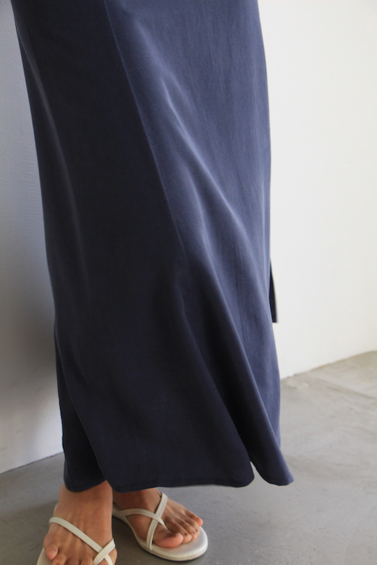 SUITE13LAB BORNEO SKIRT -NAVY-