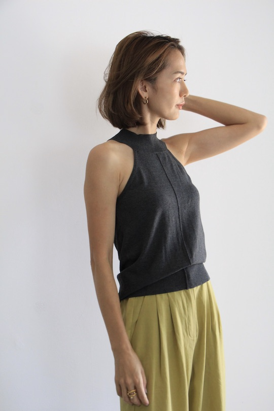 MY ESSENTIAL WARDROBE halter neck gray knit tops