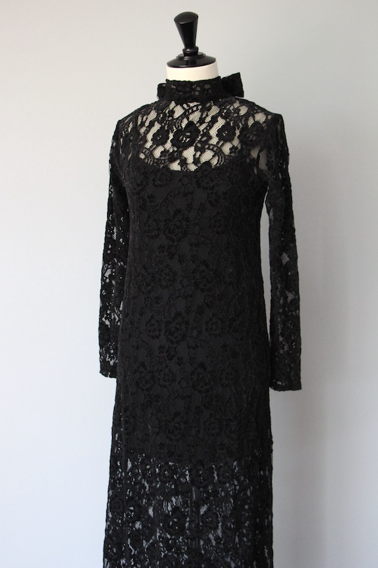 ALOHAS Tiban Lace Black