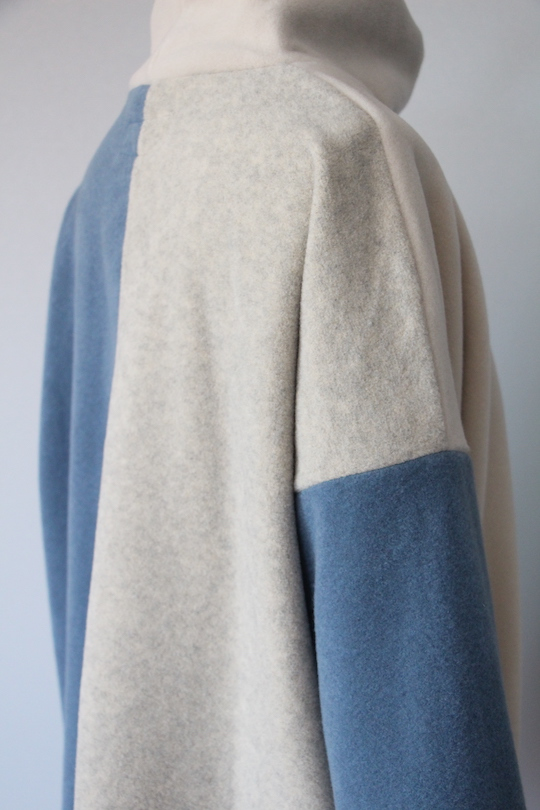 HENRITTEE STEFFENSEN block color fleece tops -blue-